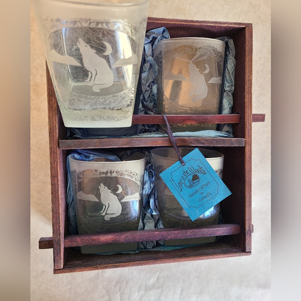 Handcrafted, etched tumbler gift set in wood box. - Picture 2 of 9